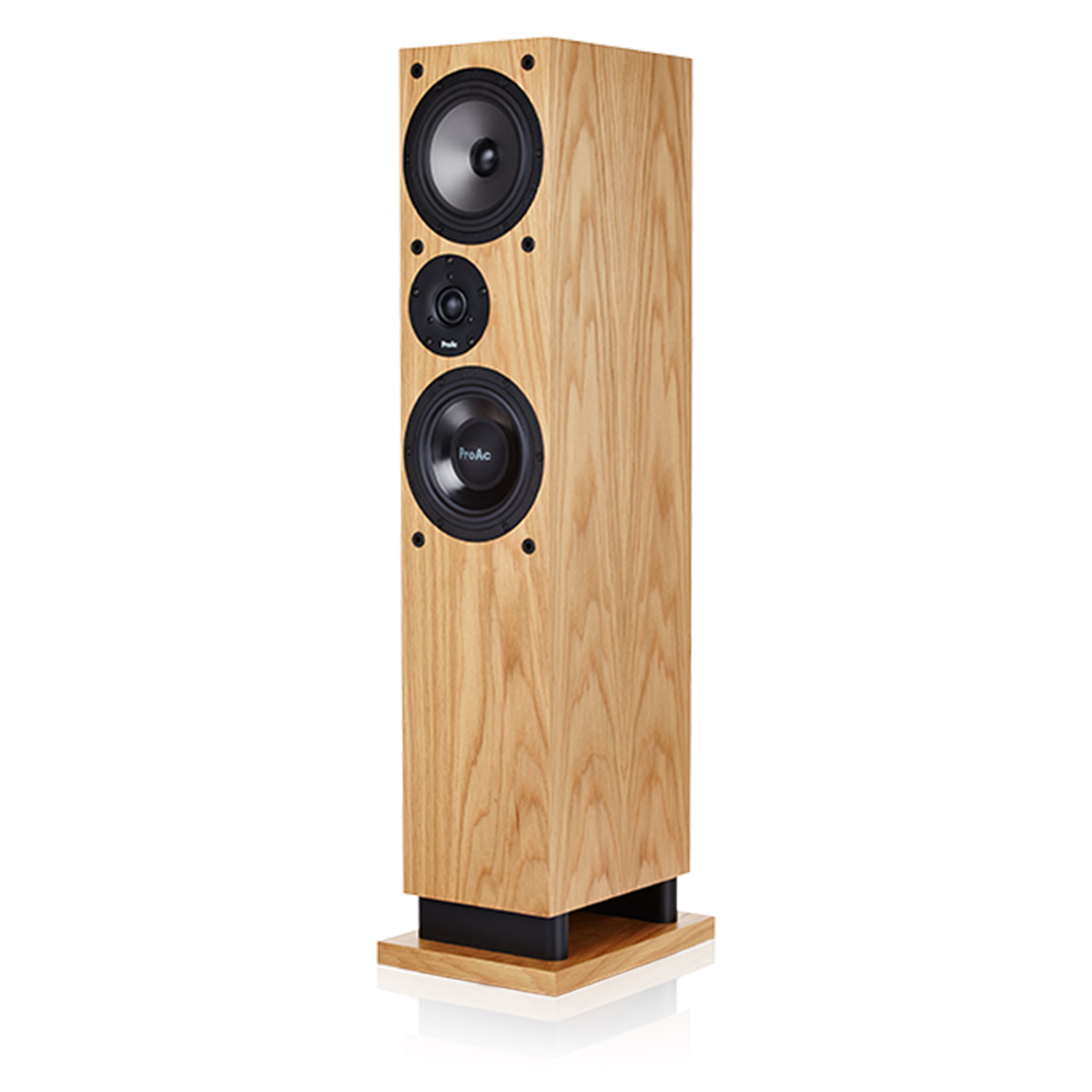 ProAc Response DT8